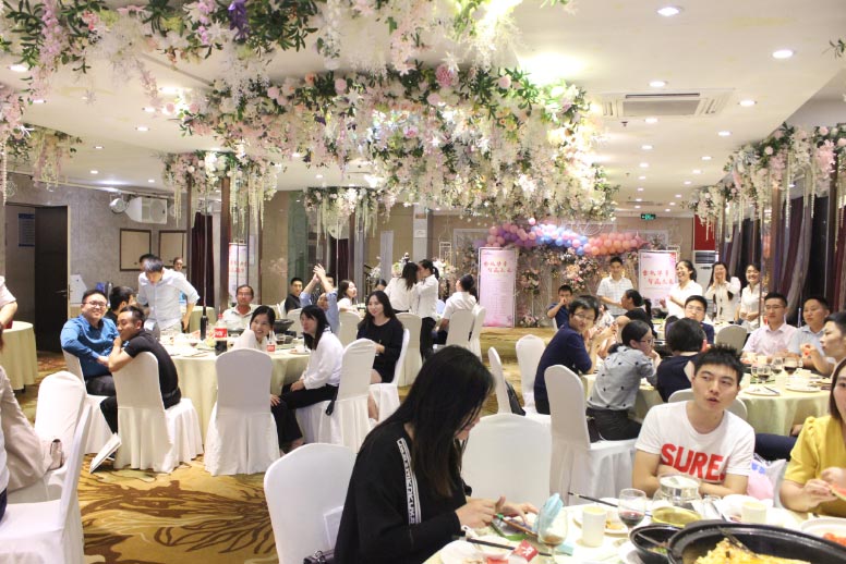 金秋華章 智贏未來(lái)——2019百度營(yíng)銷教育行業(yè)客戶中秋聯(lián)誼會(huì)圓滿落幕！